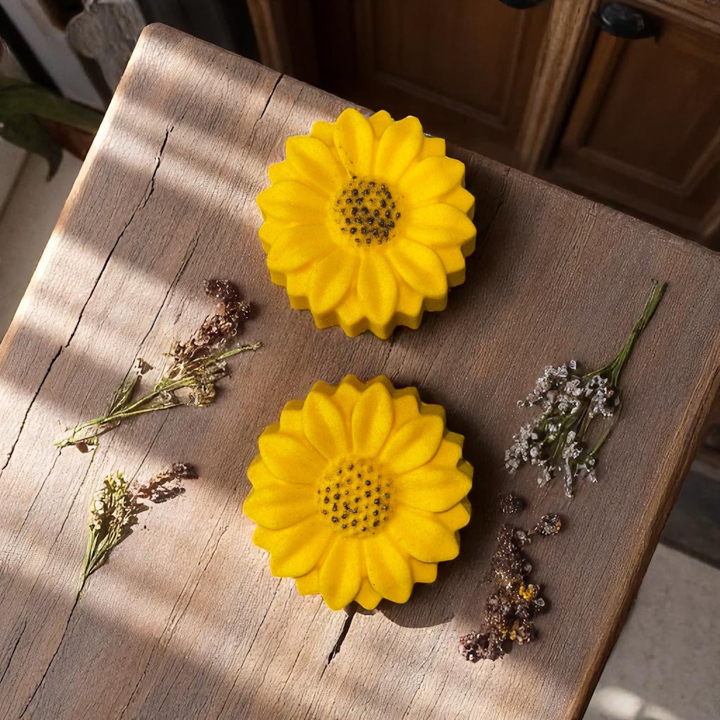 Louisiana Honey Bath Bomb