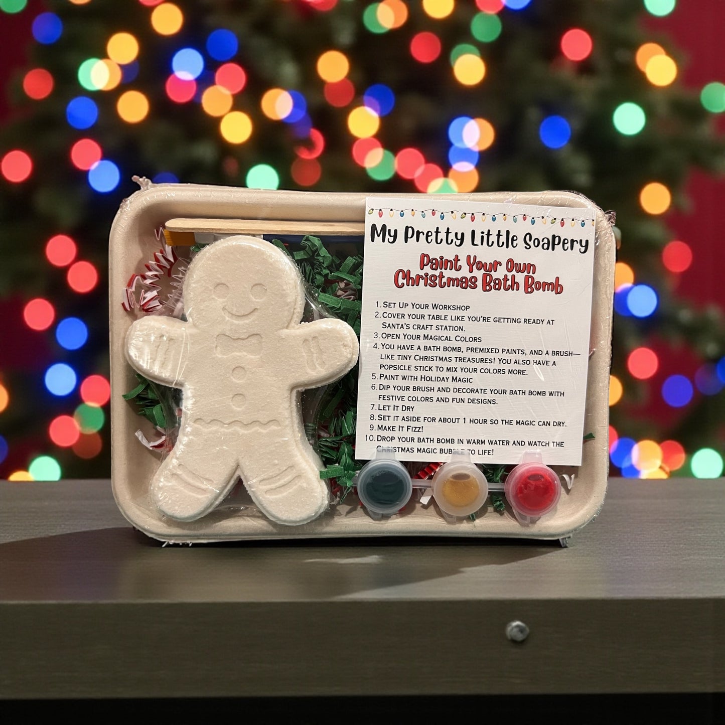 Paint your own Christmas bath bomb