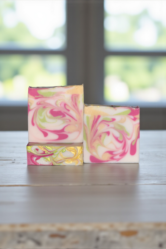 Honeysuckle & Gardenia Tallow & Lard Soap